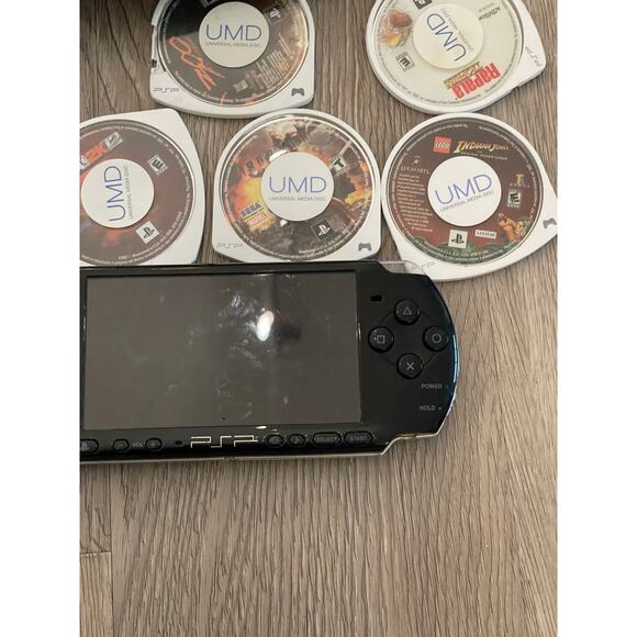 See Desc Sony PSP-3001 PlayStation Portable Lot  Works No charger or battery